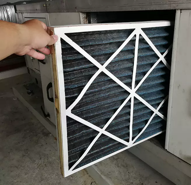 Why Homeowners & Businesses Trust Us Hutchinson, KS?